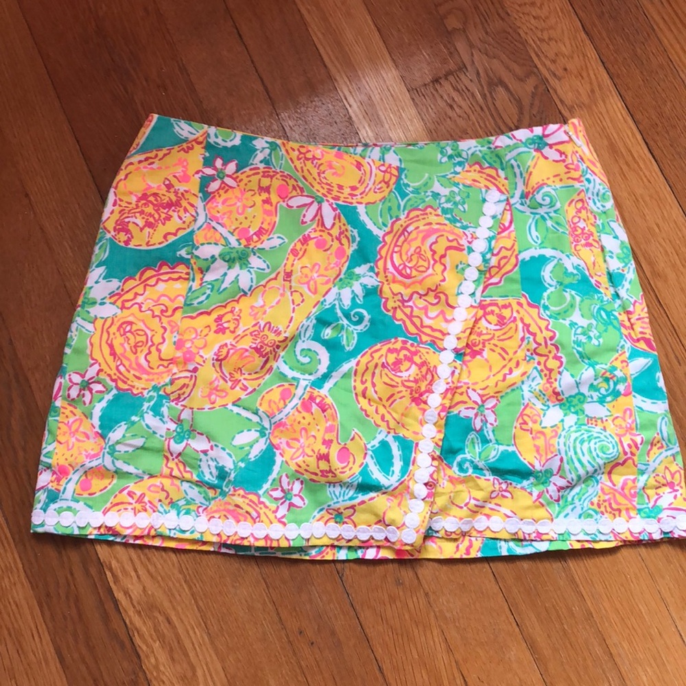 Lilly Pulitzer Dree Skort in ‘Pop goes the Lemur’
